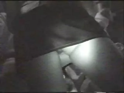 Douce fille insatiable baise dur avec des baisers sex mature maison avec un mec