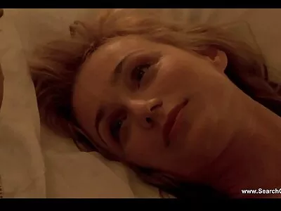Masturbation et orgasme dans le cabinet du médecin la maison du porno