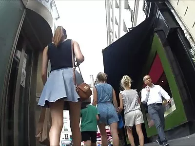 Une blonde active a été remplacée par maison de retraite porno deux membres à la peau foncée