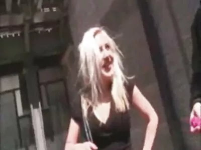 Filles ayant des relations sexuelles amateur sex maison avec strapon et jouissant avec plaisir